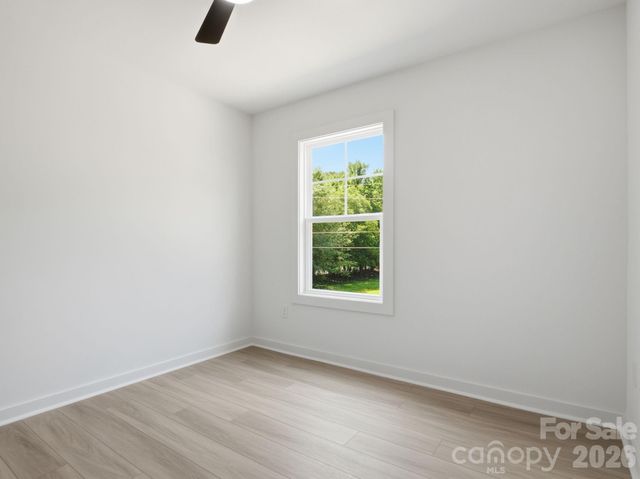 2806 Willow Street, Charlotte, NC 28208