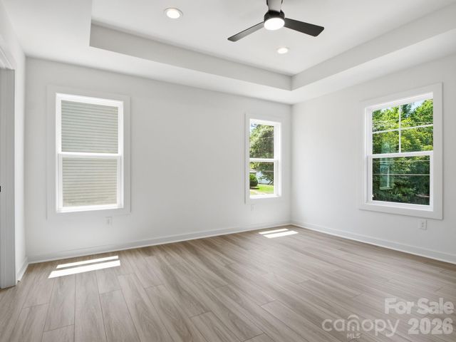 2806 Willow Street, Charlotte, NC 28208