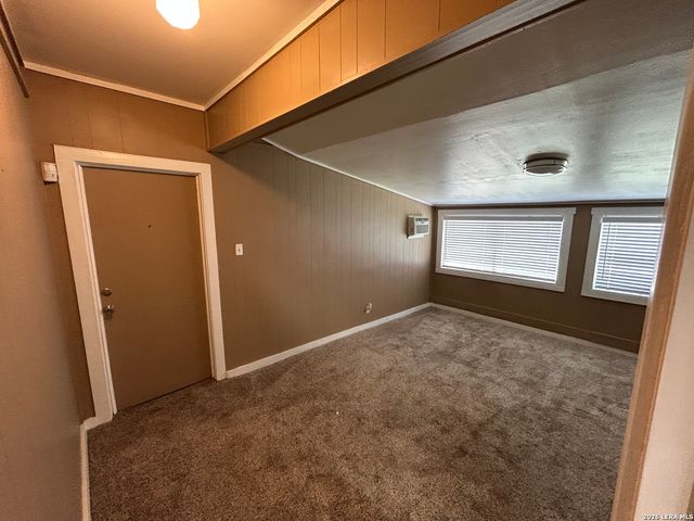 435 TRUDELL DR, San Antonio, TX 78213