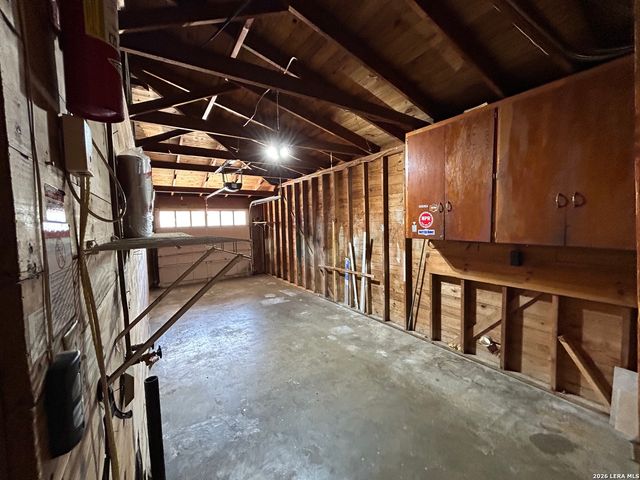 435 TRUDELL DR, San Antonio, TX 78213