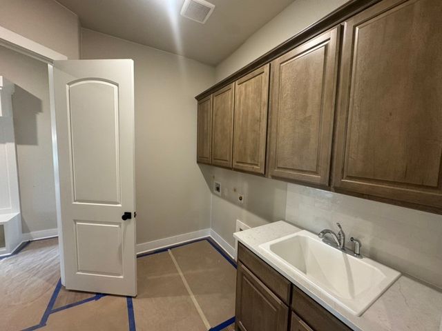 412 Indian Creek Road, Van Alstyne, TX 75495