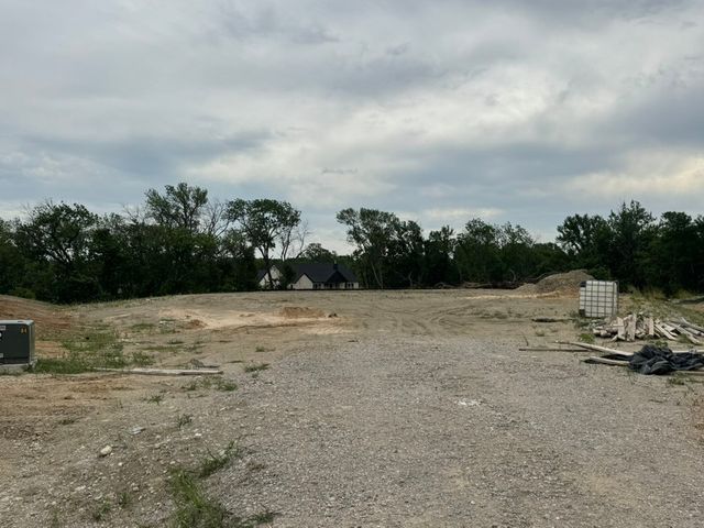 412 Indian Creek Road, Van Alstyne, TX 75495