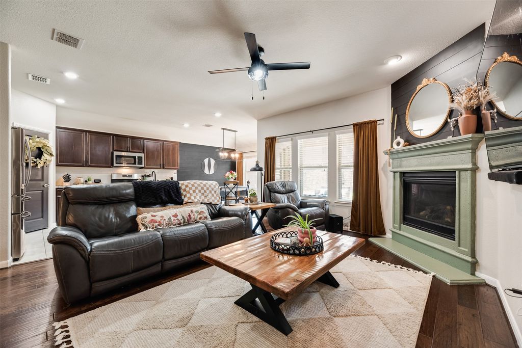 9237 Flying Eagle Lane, Fort Worth, TX 76131 — photo 4