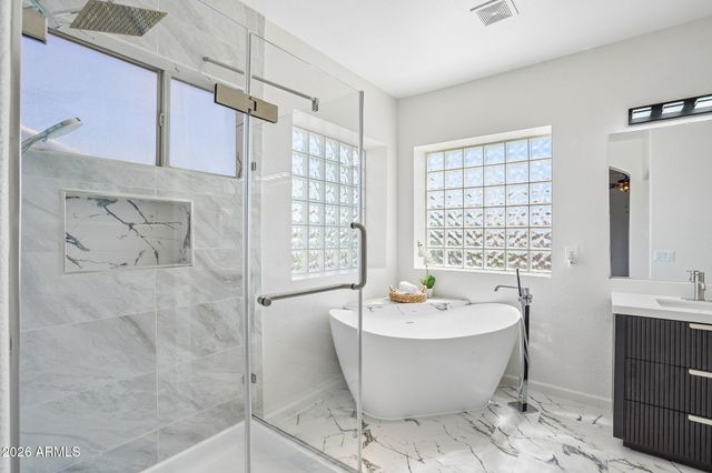 12425 W ENCANTO Boulevard, Avondale, AZ 85392