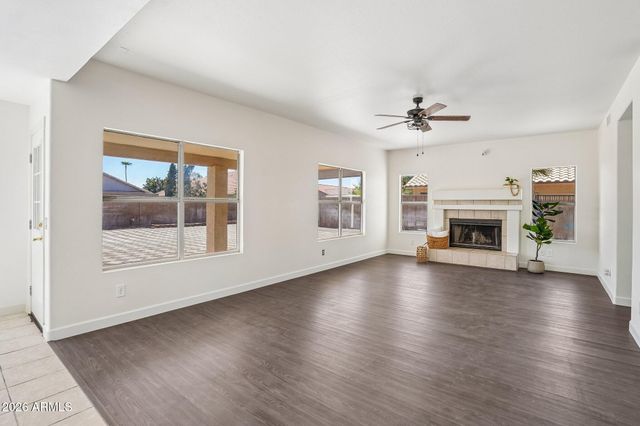 12425 W ENCANTO Boulevard, Avondale, AZ 85392