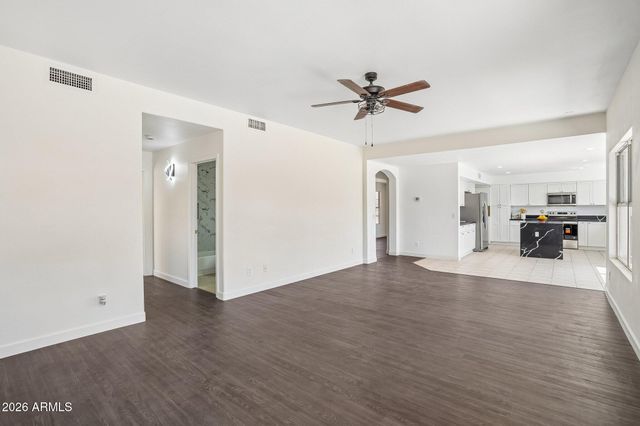 12425 W ENCANTO Boulevard, Avondale, AZ 85392