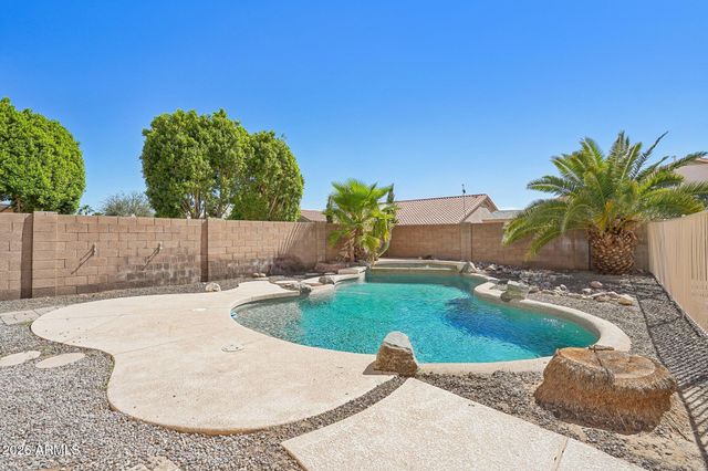 12425 W ENCANTO Boulevard, Avondale, AZ 85392