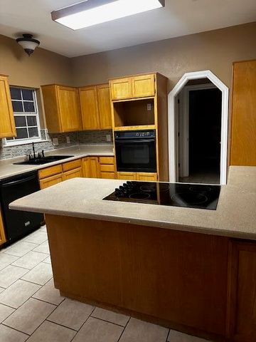 11884 Fm 2166, San Angelo, TX 76904