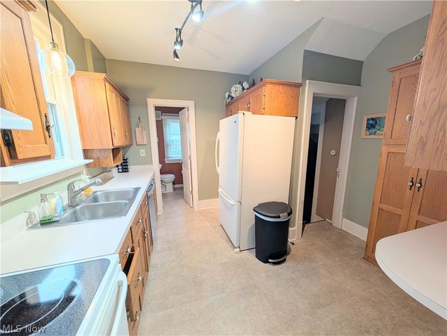 2002 Kirk Court NW, Canton, OH 44709