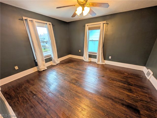 2002 Kirk Court NW, Canton, OH 44709