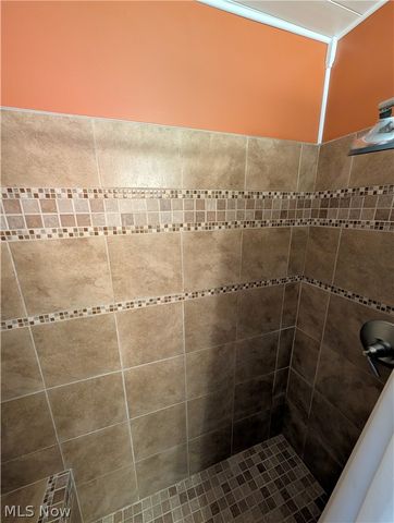 2002 Kirk Court NW, Canton, OH 44709