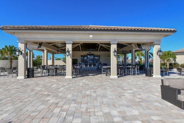 17902 GAWTHROP DRIVE 304, Lakewood Ranch, FL 34211