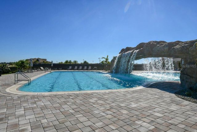17902 GAWTHROP DRIVE 304, Lakewood Ranch, FL 34211