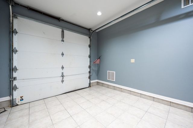 1819 Bay Shore Dr, Rockport, TX 78382