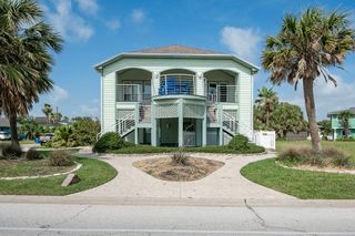 1819 Bay Shore Dr, Rockport, TX 78382