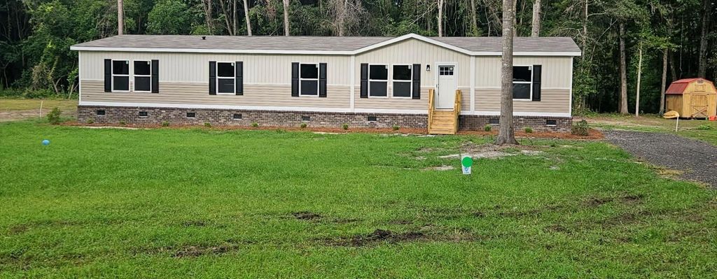 117 Martin Drive, Eutawville, SC 29048