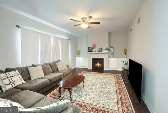 20 STEEPLE CHASE DR, York Haven, PA 17370