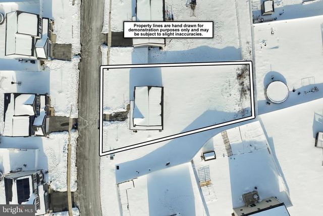 20 STEEPLE CHASE DR, York Haven, PA 17370