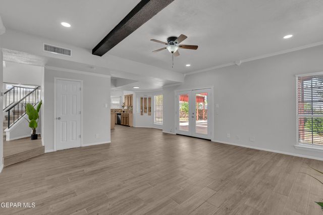 1909 POLLY HARRIS Drive, El Paso, TX 79936