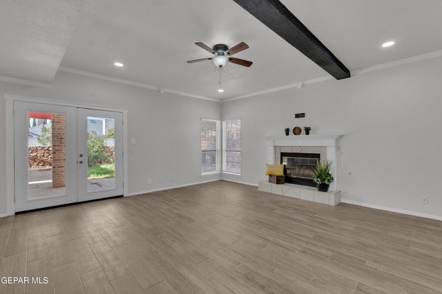 1909 POLLY HARRIS Drive, El Paso, TX 79936