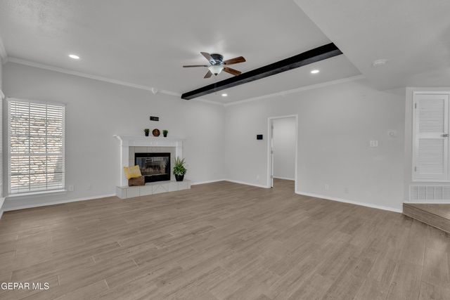 1909 POLLY HARRIS Drive, El Paso, TX 79936