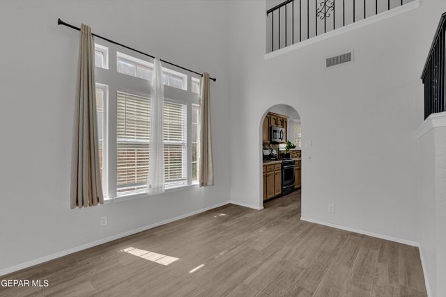1909 POLLY HARRIS Drive, El Paso, TX 79936