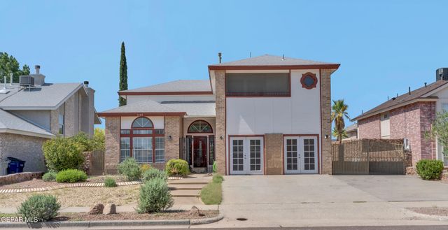 1909 POLLY HARRIS Drive, El Paso, TX 79936