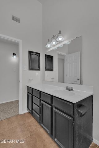 1909 POLLY HARRIS Drive, El Paso, TX 79936