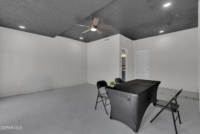 1909 POLLY HARRIS Drive, El Paso, TX 79936
