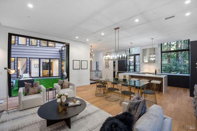 5 Tartan Rd, Mill Valley, CA 94941