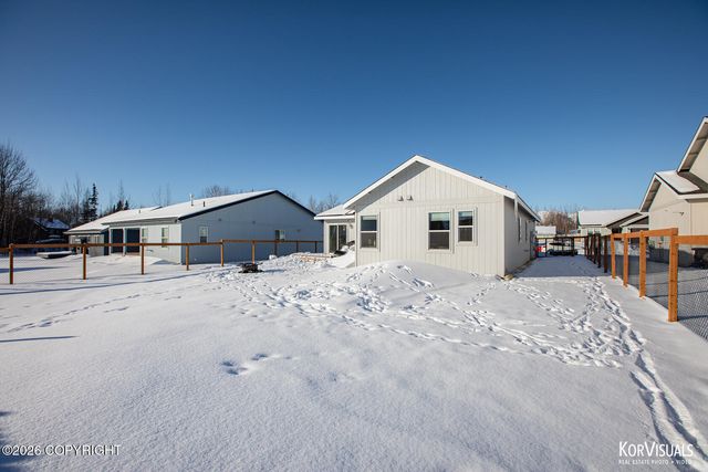 1031 E Mountain Peak Loop, Palmer, AK 99645