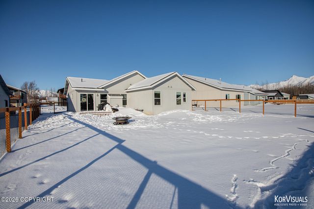 1031 E Mountain Peak Loop, Palmer, AK 99645