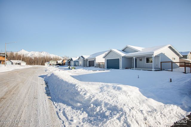 1031 E Mountain Peak Loop, Palmer, AK 99645