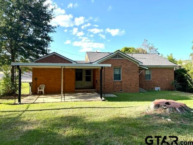 1919 Ferdell St, Tyler, TX 75701