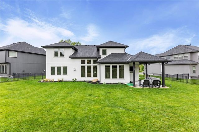 11214 S Race Street, Olathe, KS 66061