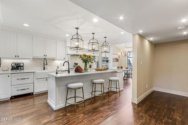 5944 MIRA HERMOSA Drive, El Paso, TX 79912