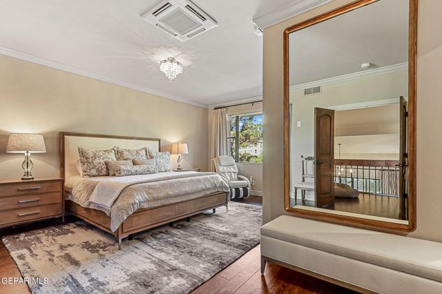 5944 MIRA HERMOSA Drive, El Paso, TX 79912