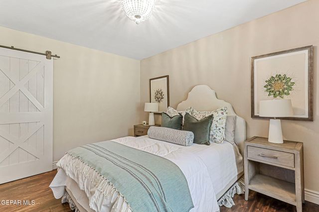 5944 MIRA HERMOSA Drive, El Paso, TX 79912