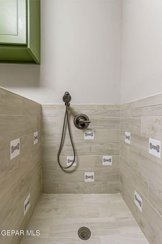 5944 MIRA HERMOSA Drive, El Paso, TX 79912