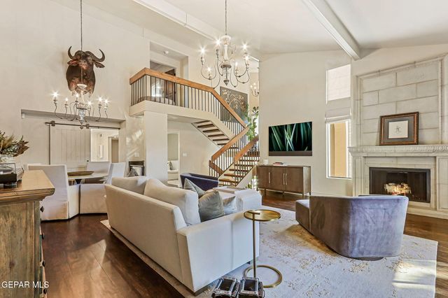 5944 MIRA HERMOSA Drive, El Paso, TX 79912