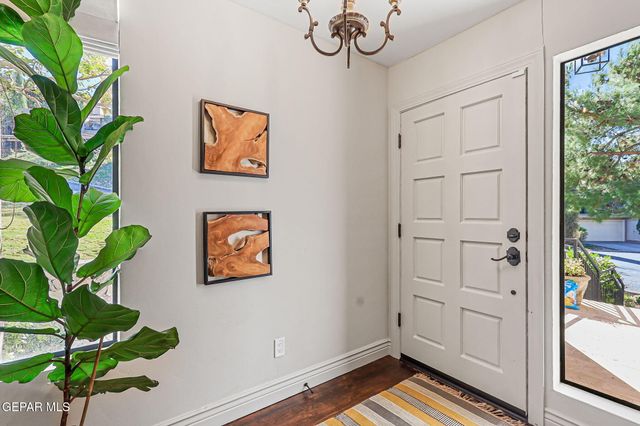 5944 MIRA HERMOSA Drive, El Paso, TX 79912