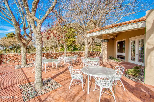 5944 MIRA HERMOSA Drive, El Paso, TX 79912