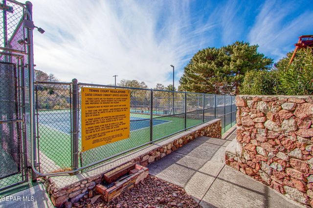 5944 MIRA HERMOSA Drive, El Paso, TX 79912