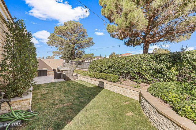 5944 MIRA HERMOSA Drive, El Paso, TX 79912