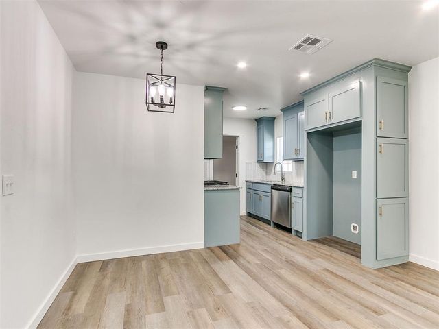 901 NW 98th Street, Oklahoma City, OK 73114