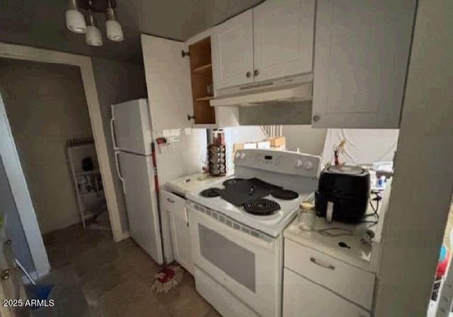 5002 N 41ST Avenue, Phoenix, AZ 85019