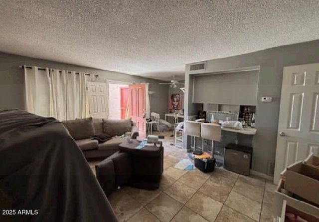 5002 N 41ST Avenue, Phoenix, AZ 85019