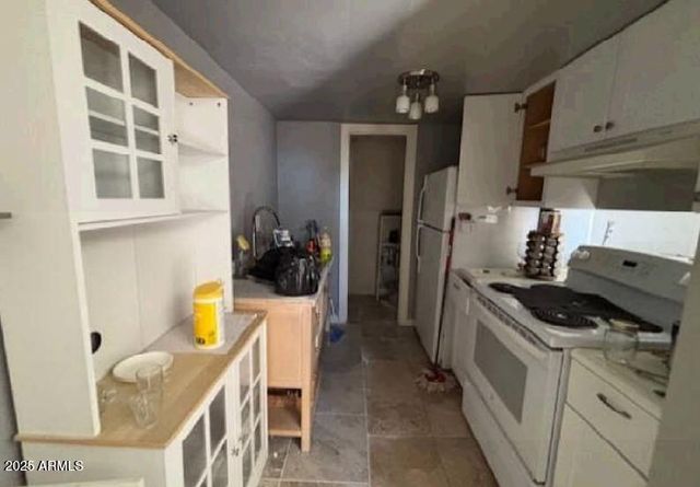 5002 N 41ST Avenue, Phoenix, AZ 85019