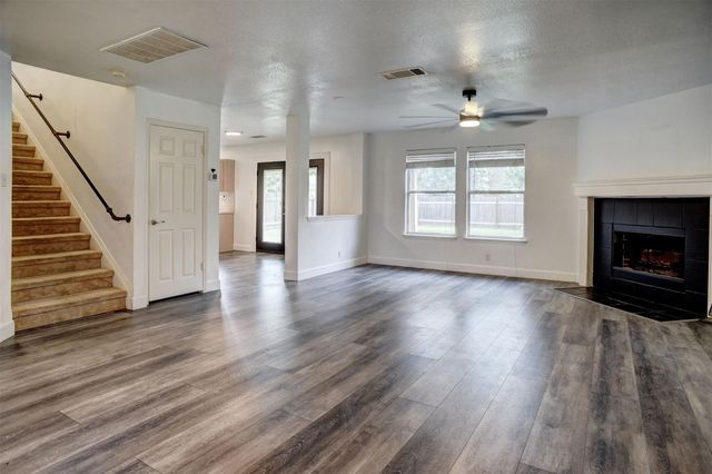 742 Annika WAY, Bastrop, TX 78602