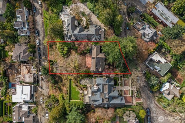 520 36th Avenue E, Seattle, WA 98112